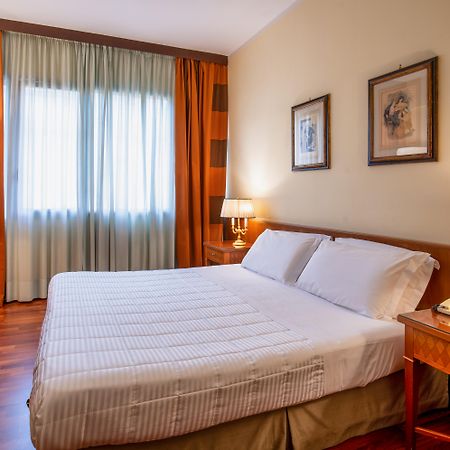 Hotel Royal Palace Messina Esterno foto