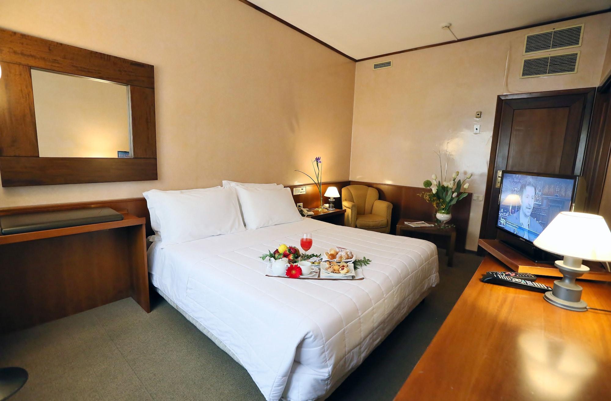Hotel Royal Palace Messina Esterno foto