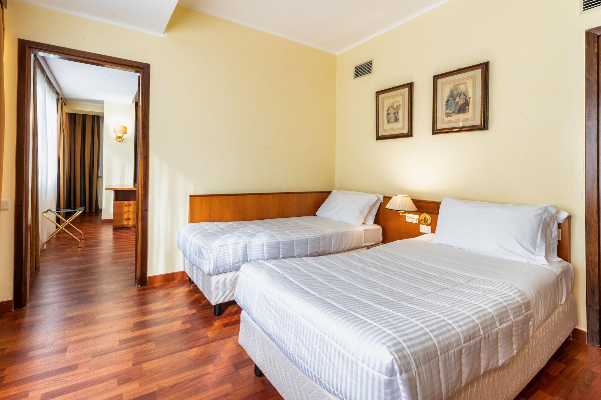 Hotel Royal Palace Messina Esterno foto