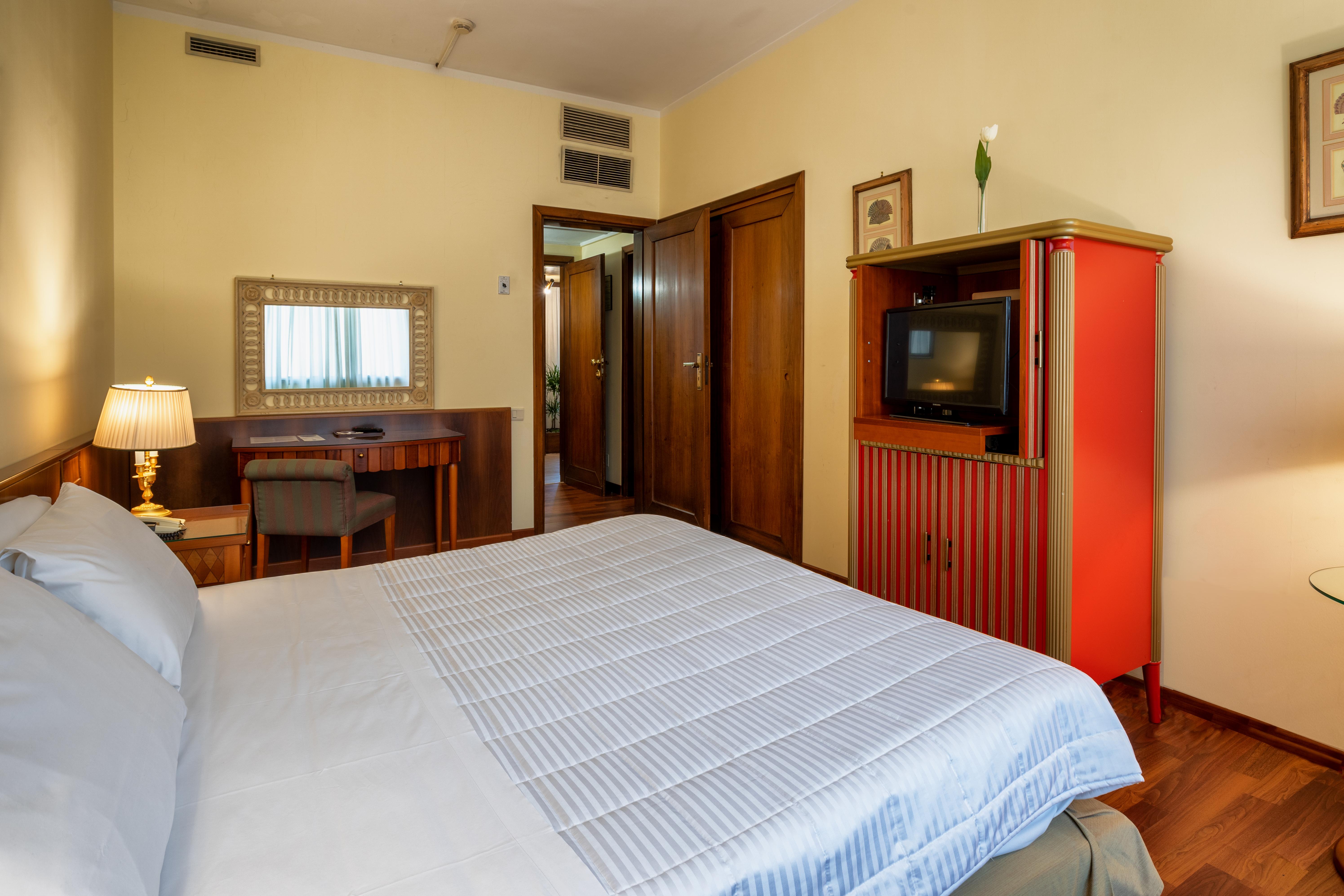 Hotel Royal Palace Messina Esterno foto