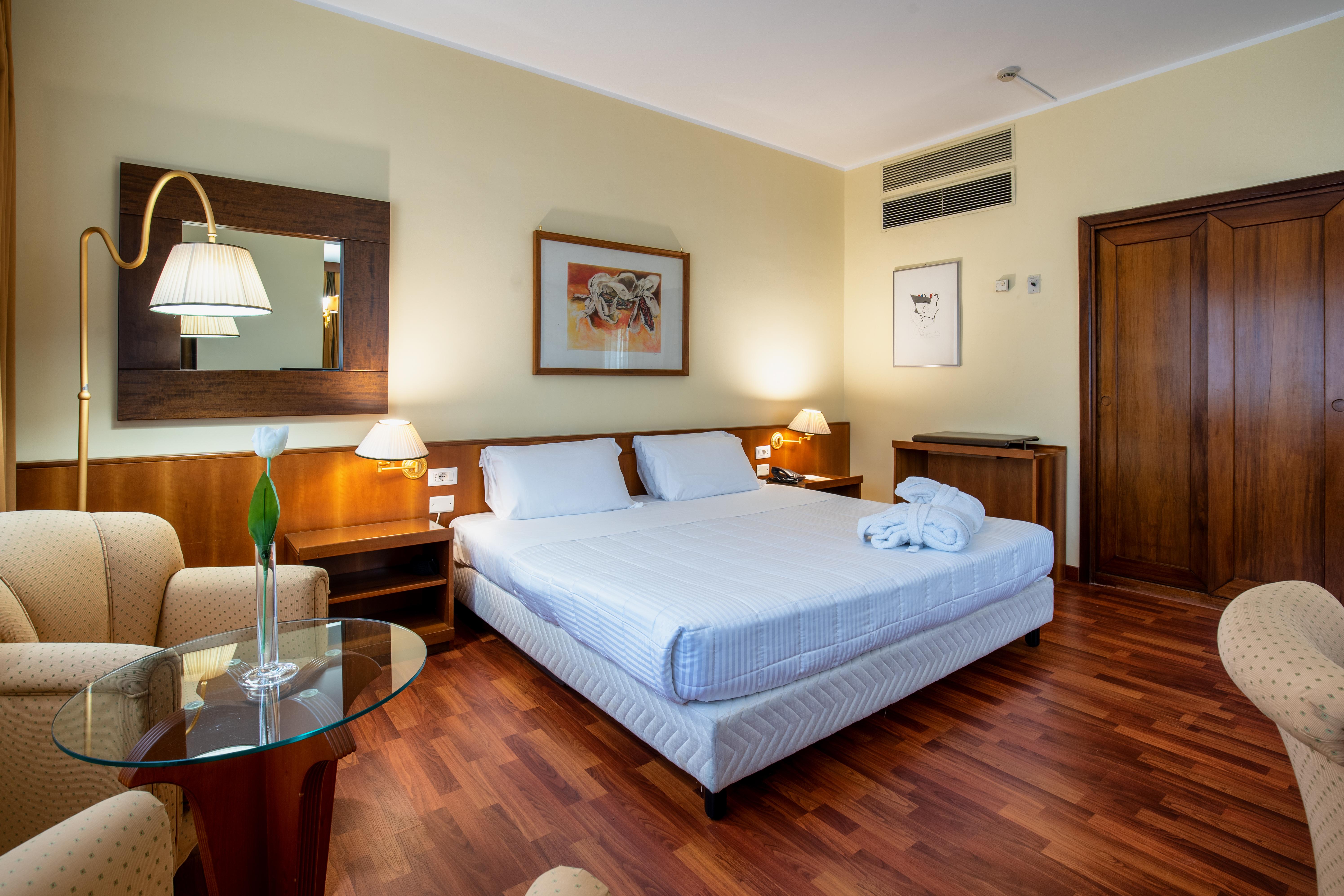 Hotel Royal Palace Messina Esterno foto
