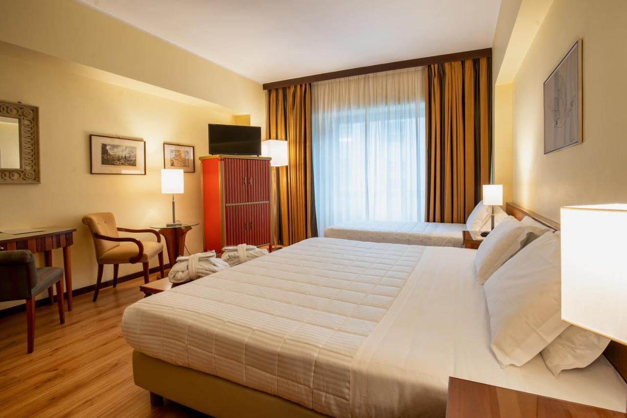 Hotel Royal Palace Messina Esterno foto